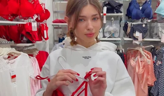 Russian chick gives a blowjob in the fitting room for new clothes...
