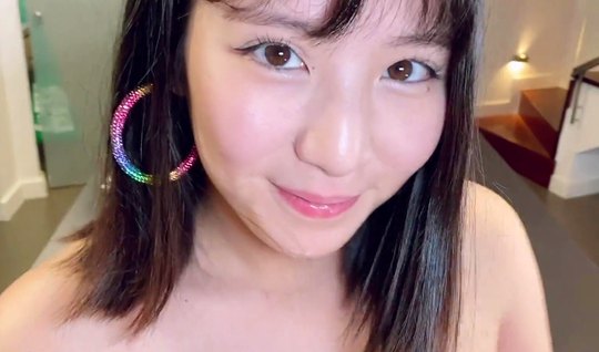 Asian girl sticks her tight and wet slits for homemade porn on camera