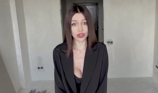 Russian beauty is ready to give a blowjob, if only not to repay the debt